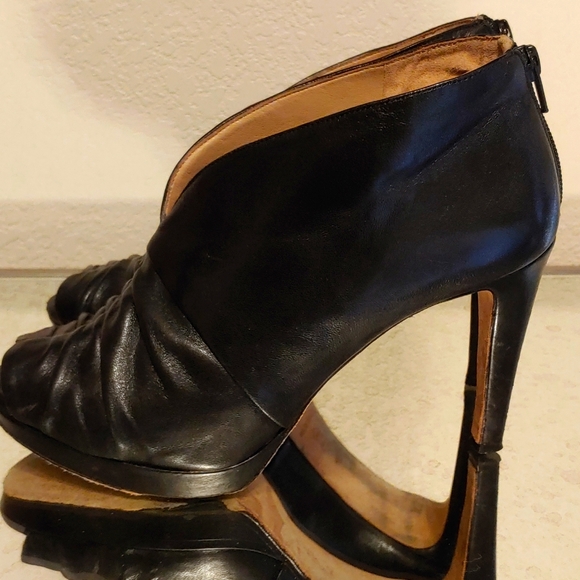 Antonio Melani booties - Picture 4 of 8